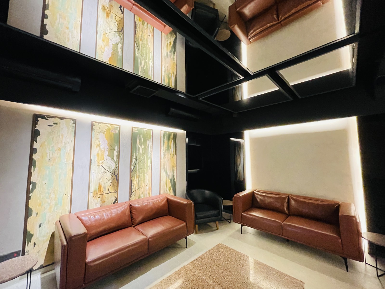 CS Club interior 6